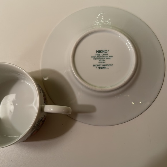 Nikko Secret Garden China Set - Picture 3 of 6